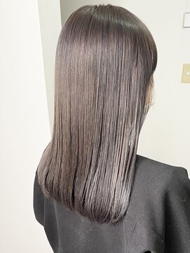 リルア 博多(LIRUA) ライラックグレージュ