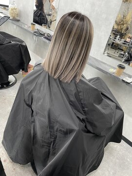 ザンカ(ZANKA) コントラストシャドールーツ