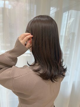 ロンドプランタン 恵比寿(Lond Printemps) 透明感ショコラアッシュふんわりカール外ハネミディ【中居】
