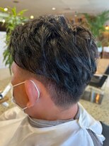 ルーミス バズヘアー(Loomis Buzzhair)&nbsp;アップバングスタイル