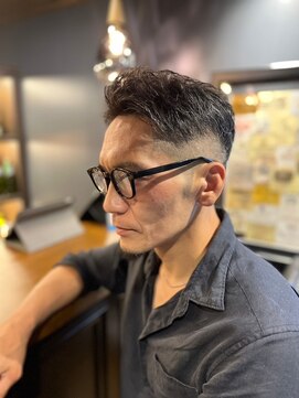 銀座 シノ 本店(shino) 【銀座理容室】メリハリツーブロックスタイル