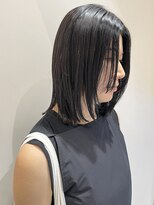 ウクラ バイ レシッド 池袋(uchla by rcid) 艶髪顔周りレイヤーワンカール姫カット×髪質改善グレーベージュ