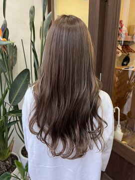 アン(Hair make un) マロンブラウンベージュ