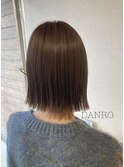 ぱつっとボブ