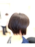 ショートボブ