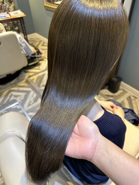 東京美髪研究所 恵比寿本店 最上級ミネコラトリートメント