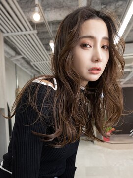 ピンク シー バイ アンジェリカ 瓢箪山2号店(PINQ she by ANGELICA) #韓国スタイル　#レイヤースタイル