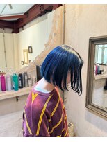 アデ オモテサンドウ(ade omotesando) ボブ+ブルーカラー