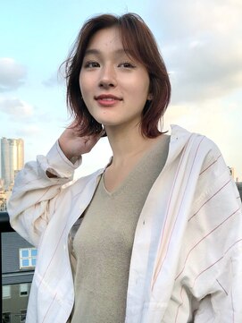 メゾンドイギー(MAISON de IGGY) レイヤーカットくびれミディボブレイヤーアッシュベージュ小顔