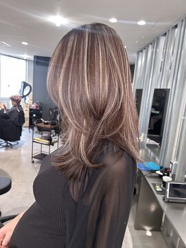 キング 枚方店(K!ng) 縮毛矯正髪質改善ハイライトレイヤーカット枚方美容室エクステ