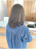 透明感ベージュカラー