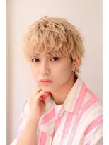 オーシャントーキョー 心斎橋(OCEAN TOKYO WEST)&nbsp;シースルーハイトーンブロンドヘアツーブロックベージュカラー