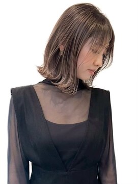 ヘアサロン リボーン(Hair salon Reborn) 王子ボブ白髪ぼかしハイライトショートボブカット20代30代40代
