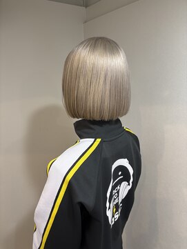 キオン(kyon) Whiteblonde