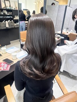 アリーズ(ALLYS) レイヤーカット×グレージュ♪寺西