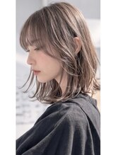 ヘアーエボリューション ミルクティーベージュ×大人可愛い鎖骨ミディアムボブ