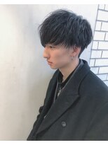 シン(syn)&nbsp;毛先軽めマッシュ