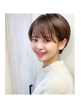 ジジ 代々木(Gigi) [Gigi代々木] ハリ　甘辛ショートボブ