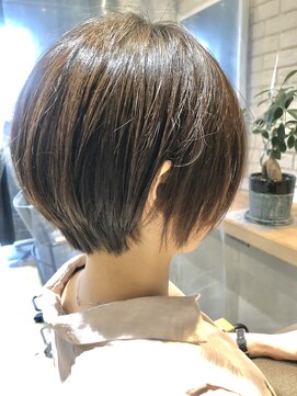 ルコル(RuCOR.) 襟足すっきり丸みショート【向ヶ丘遊園】