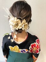 スーパーカット 元町店(SUPER CUT)&nbsp;下めのシニヨンアレンジ　卒業式　ヘアセット　袴着付け
