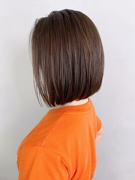 アルバム 新宿(ALBUM SHINJUKU) 馴染ませハイライトボブ_くびれヘアビタミンカラー_ba339932