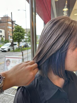 アース 町田店(HAIR & MAKE EARTH) 寒色系ブルーインナー！