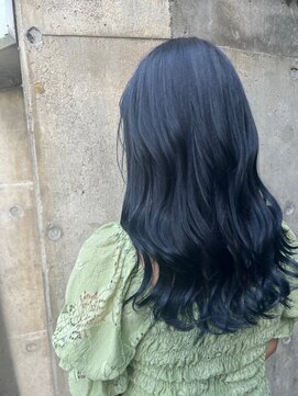 ヨンセンチメートルヒロサカ(4cm HIROSAKA) ネイビーブルー