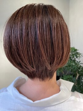 ヴォロ 佐賀(VoLo) 切りっぱなしボブ/美髪/ピンクブラウン[佐賀駅]