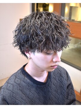 フリーク バーバーショップ 都島店(FREAK BARBER SHOP) 波巻きスパイラルパーマ波巻きパーマツーブロック