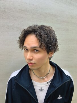 ヒロギンザ 御徒町店(HIRO GINZA) センターパートウルフ プードル スパイラルパーマ