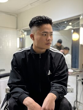 メリケンバーバーショップ フクオカ(MERICAN BARBERSHOP FUK) べリーショートダークアッシュニュアンスパーマ韓国マッシュ