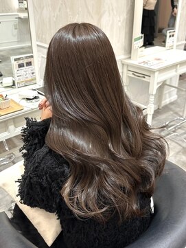 ラ ブレス 北浜プラザ(LaBless) 温かみ感じるマロンベージュ（北浜）