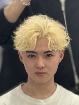 バース 梅田中崎町店(BIRTH) フェザーパーマシャドーパーマセンターパート大阪パーマ