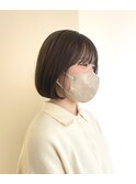 顔周りで魅せるボブ