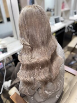 ラピス 新宿(Lapis) 【Lapis新宿】ペールミルクティーベージュカラー/シールエクステ