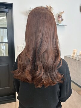 ナチュラル／オフィスカラー／艶感カラー／透明感カラー／