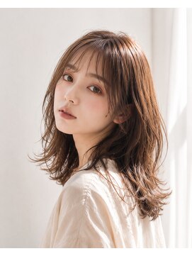 レア(Lea) 韓国風×くびれレイヤー