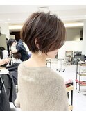 30.40.50代前下がりショートボブ×白髪ぼかしハイライト【湯本】