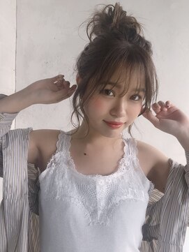 ベルビアンカ(Belle BIANCA) Belle BIANCA 夏にオススメおだんごヘア by.高橋