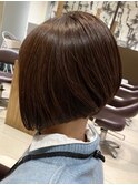 大人前下がりショート