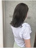 アッシュグレージュ