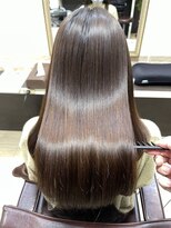 ルーミールーム(RoomieRoom)&nbsp;ちゅるん手触り◎ナチュラルストレート切りっぱなしセミロング