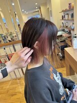 パコ(Paco)&nbsp;暖色カラーインナーカラーピンク切りっぱなしボブ