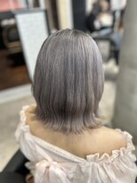 リーオオサカ(Lee Osaka)&nbsp;シルバーラベンダー×ブリーチカラー/かれん