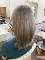 ヘアーアンドメイクアップモパ&nbsp;ハイトーンカラー