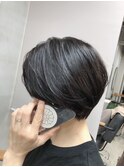 大人可愛いショートボブ2410