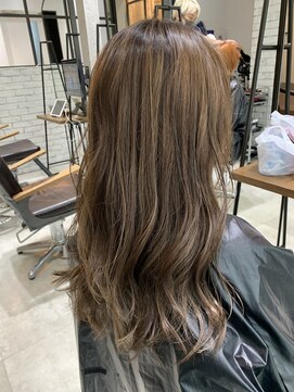 フェリア 渋谷(Feria) ハイライトベージュ