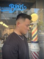 バーバーブロス 長堀店(BARBER BROS)&nbsp;【BarBerBROS】フェードカット　バーバーヘア　トレンドメンズ