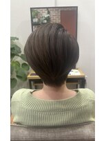 ピリナ(Pilina)&nbsp;レディースショートスタイル【門前仲町/越中島/月島/大人女性】