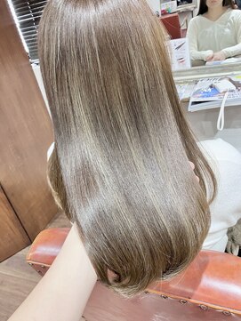 ヘアメイク アンフィ(amphi) うる艶髪質改善トリートメント.~*＊..